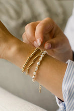 The Pearly Bracelet